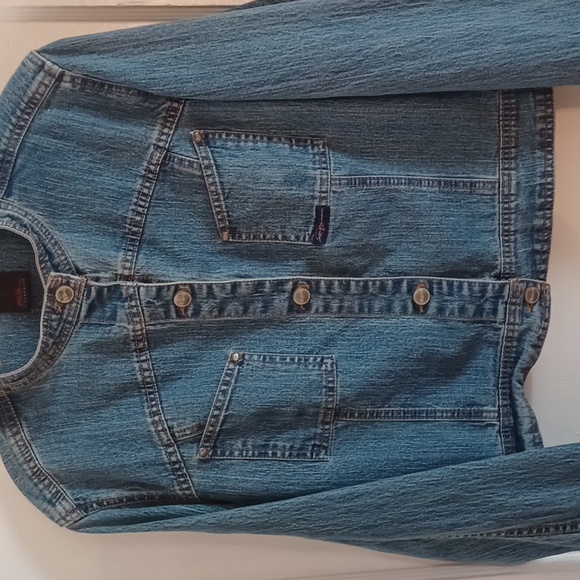 FUBU short Jean jacket women's size large - Picture 2 of 3